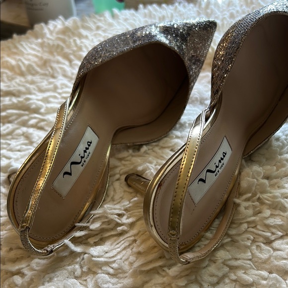 Nina Gold Heels Sparkly Kitten Slingbacks - Picture 11 of 12